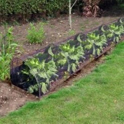 Kweektunnel Met Zwart Gaasnet - 45 × 45 × 300 Cm -Gardena Verkoopwinkel kweektunnel met zwart gaasnet 1523605609 1 600